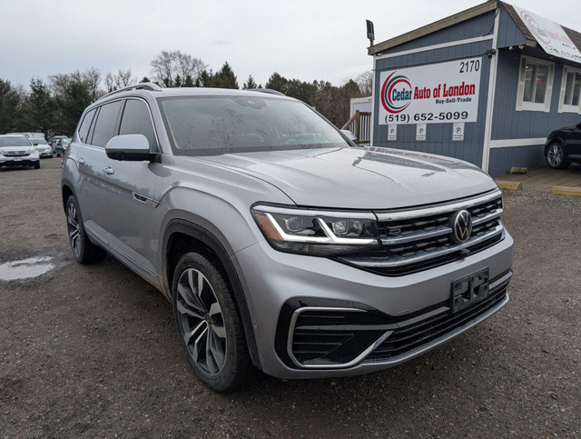 2021 Volkswagen Atlas R Line - Execline 3.6 FSI 4MOTION | Captai in Cars & Trucks in London - Image 4