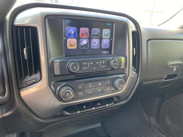 2017 Chevrolet Silverado 1500 LT Crew Cab in Cars & Trucks in Edmonton - Image 4
