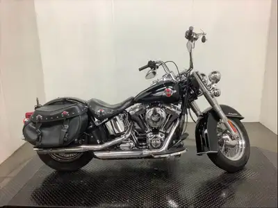 Welcome New Riders! Financing Options Available! 2016 Harley-Davidson Heritage Softail Classic This...