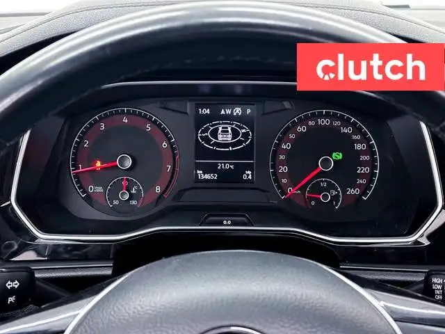 2019 Volkswagen Jetta Highline w/ Apple CarPlay, Heated Front Se in Cars & Trucks in City of Toronto - Image 31