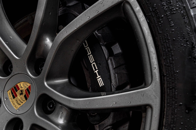 2021 Porsche Cayenne AWD COUPE | PANO | SPORT PKG | NAVI | 360 C in Cars & Trucks in City of Toronto - Image 4