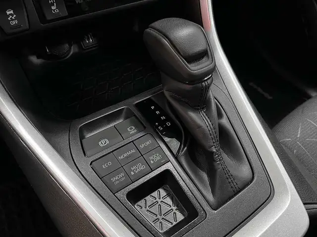2024 Toyota RAV4 LE AWD - SIEGES CHAUFFANTS - BLUETOOTH in Cars & Trucks in Québec City - Image 20