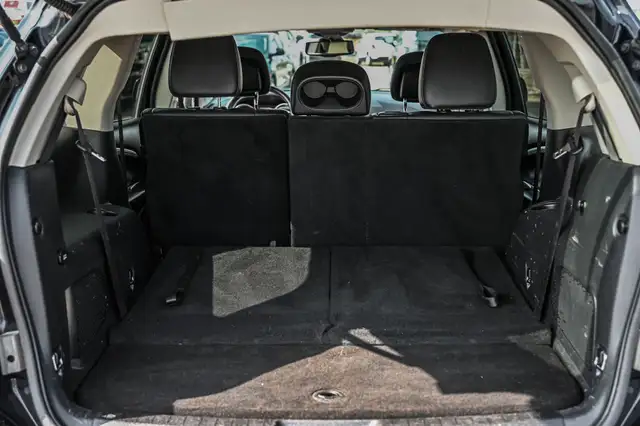 2018 Dodge Journey GT Awd 4X4 / 3.6L V6 / Cuir / Volant Chauffan in Cars & Trucks in City of Montréal - Image 16
