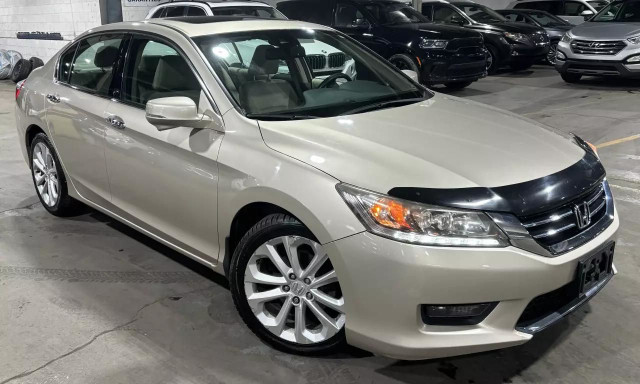 2014 HONDA Accord Touring/NAV/CAMERA/TOIT/CUIR/AC/MAGS/CRUISE/13 dans Autos et camions  à Ville de Montréal