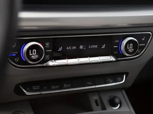 2023 Audi Q5 Technik | Roof Rails | Heated Seats | Panorama in Cars & Trucks in Windsor Region - Image 25