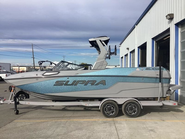 2024 Supra SL 450 in Powerboats & Motorboats in Edmonton