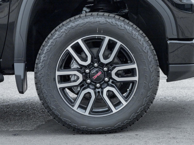 2025 GMC Sierra 1500 AT4- Diesel | Tri-Folding Hard Tonneau in Cars & Trucks in Markham / York Region - Image 4