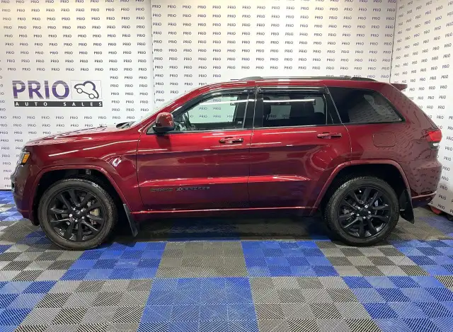 2021 Jeep Grand Cherokee dans Autos et camions dans Ottawa - Image 3