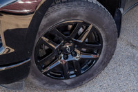 // ACCIDENT FREE!! // // SINGLE OWNER! // *GM CERTIFED* Experience rugged capability and modern desi... (image 5)