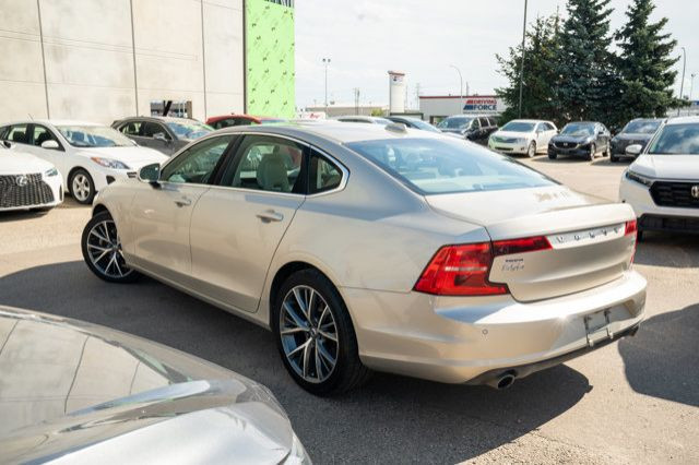 2018 Volvo S90 Momentum in Cars & Trucks in Edmonton - Image 3