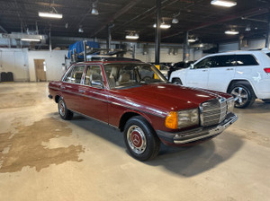 1984 Mercedes-Benz E-Class 230E 5-Speed