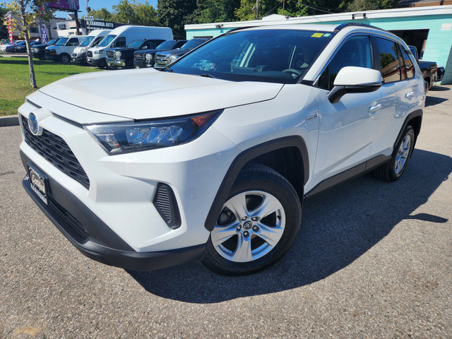 2020 Toyota RAV4 Hybrid LE AWD | Backup Camera| Heated Seats | B in Cars & Trucks in City of Toronto