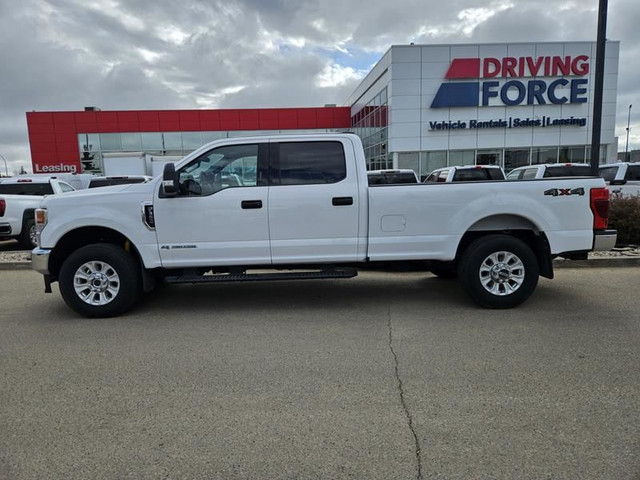 2022 Ford Super Duty F-350 SRW XLT in Cars & Trucks in St. Albert - Image 2