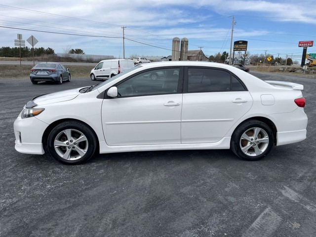 2012 Toyota Corolla S in Cars & Trucks in Sherbrooke - Image 4