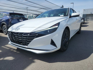 2023 Hyundai Elantra PREFERRED | FWD | LEATHER | REMOTE START | BACK UP CAM |