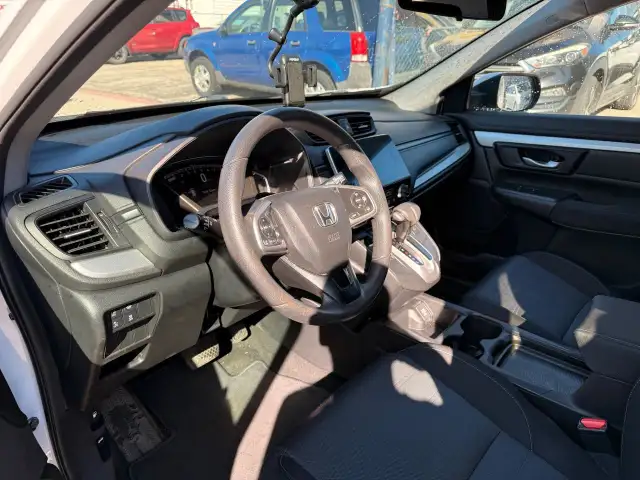 2019 Honda CR-V LX AWD in Cars & Trucks in Hamilton - Image 15