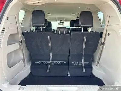 2024 Chrysler Pacifica Touring-L | Apple Carplay | Heated Seats, View more