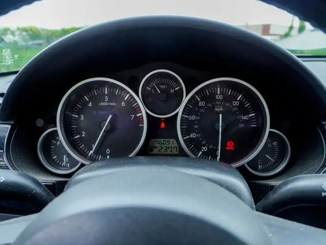 2008 Mazda MX-5 GT- Low KM - Manual - Leather dans Autos et camions dans Barrie - Image 12