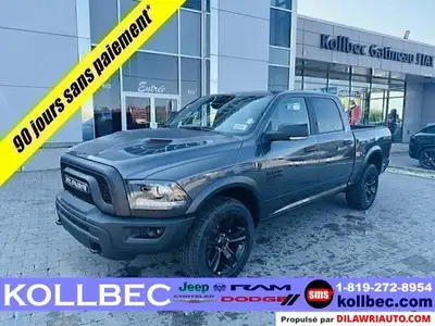 This Ram 1500 Classic delivers a Regular Unleaded V-6 3.6 L/220 engine powering this Automatic trans...