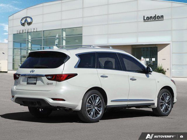 2020 INFINITI QX60 in Cars & Trucks in London - Image 3