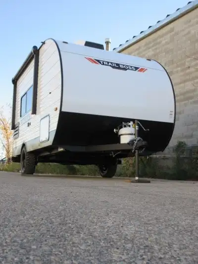 Listed here is a brand “NEW” 2025 Trail Boss 150RD. Want to buy a “NEW” affordable RV to travel and...