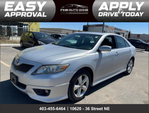 2010 Toyota Camry SE V6 :: LOW MILEAGE, NO REPORTED ACCIDENT