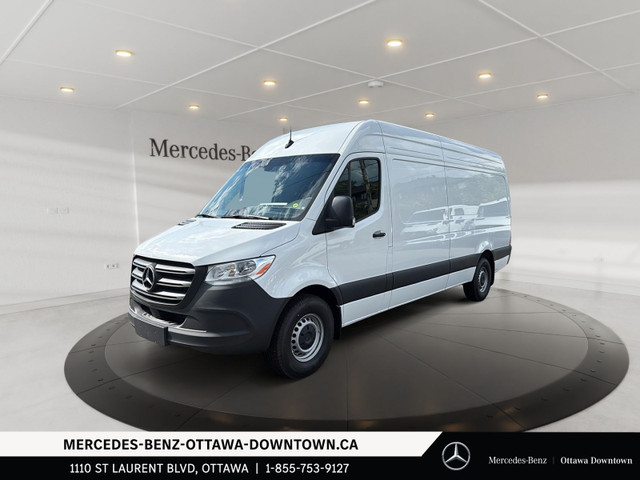 2025 Mercedes-Benz Sprinter 2500 170 Wheelbase High Roof RWD in Cars & Trucks in Ottawa - Image 2