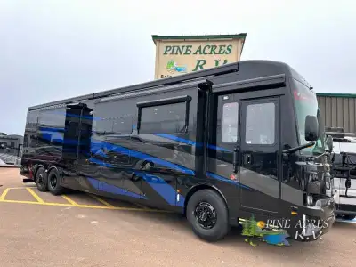 Newmar Dutch Star Class A diesel motorhome 4369 highlights: Full and Half Bath 450 h.p. / 1250 Foot...