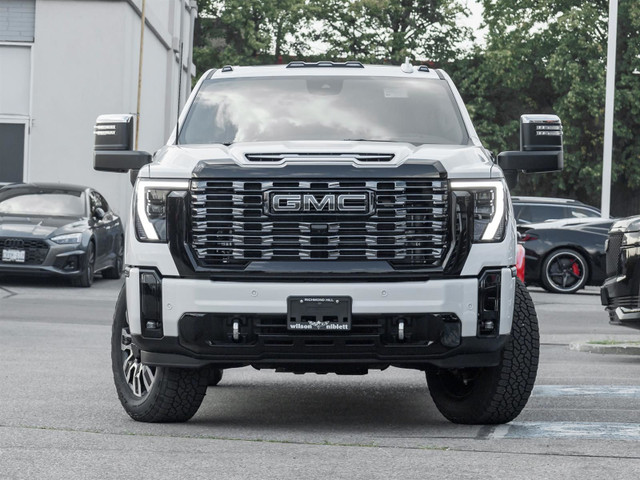 2025 GMC SIERRA 2500HD Denali Ultimate- Diesel | Power Retractab in Cars & Trucks in Markham / York Region - Image 2