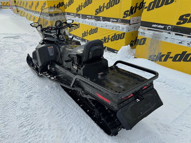 2023 Ski-Doo SKANDIC SWT 900 ACE in Snowmobiles in Québec City - Image 4