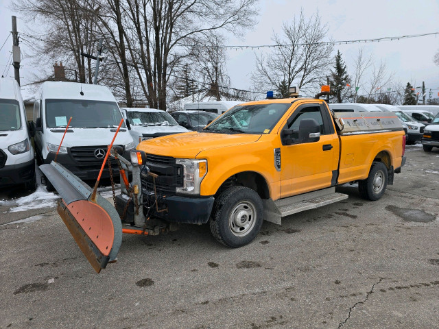 2017 Ford F350 XL in Cars & Trucks in City of Toronto - Image 3