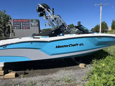 Boat: MASTERCRAFT NXT20