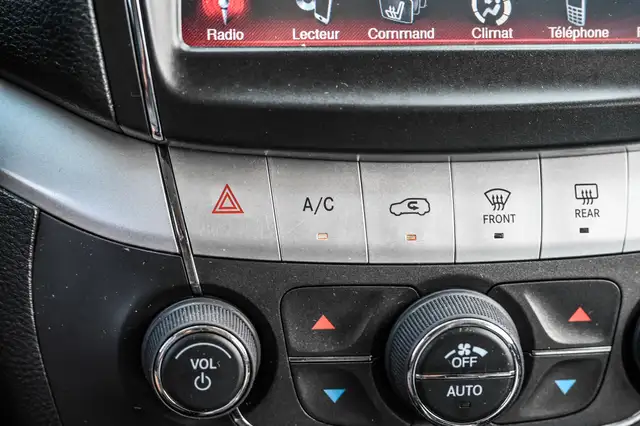 2018 Dodge Journey GT Awd 4X4 / 3.6L V6 / Cuir / Volant Chauffan in Cars & Trucks in City of Montréal - Image 23