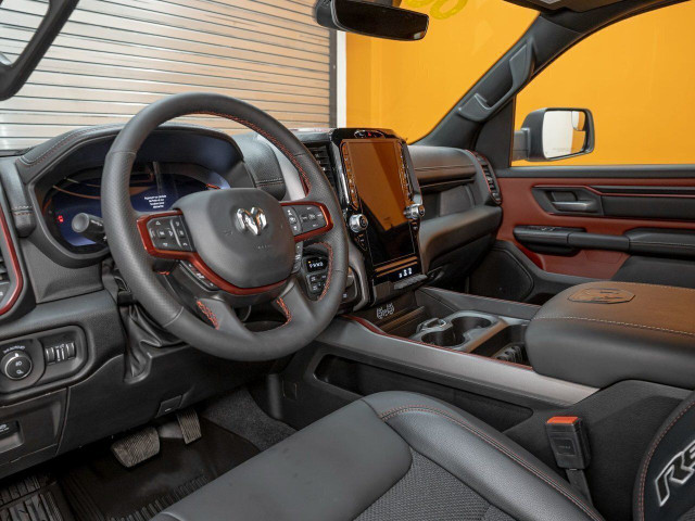 Ram 1500 REBEL CREW 4X4 *NAV 12 PO* SIÈGES / VOLANT CHAUFF 2025 in Cars & Trucks in Laurentides - Image 2