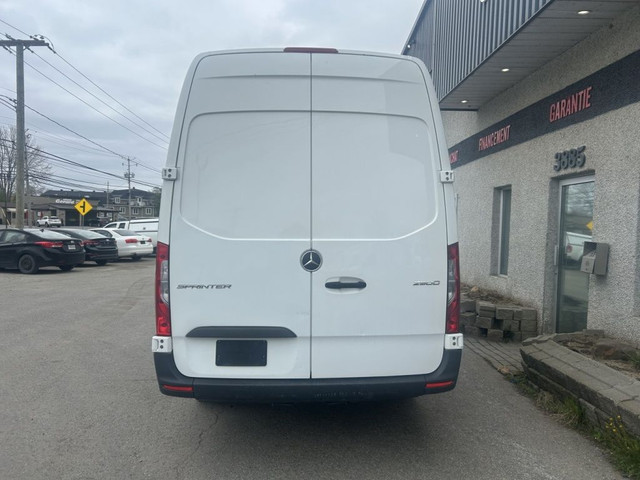 2022 Mercedes-Benz Sprinter fourgonnette utilitaire toit haut /  in Cars & Trucks in Laval / North Shore - Image 4