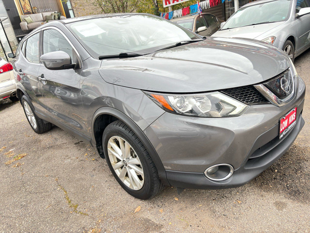 2019 Nissan Qashqai SV AWD | Back-up Cam! | Sun-roof! | Heated S in Cars & Trucks in Mississauga / Peel Region - Image 2
