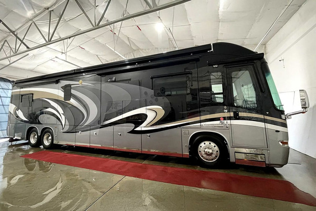 2013 Entegra Coach Cornerstone 45J – Pre-Owned Class A Motorhome in RVs & Motorhomes in Red Deer - Image 3