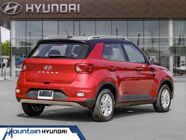 2023 HYUNDAI VENUE PREFERRED in Cars & Trucks in Hamilton - Image 2