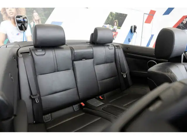 2008 BMW 3 Series Base in Cars & Trucks in Vancouver - Image 13