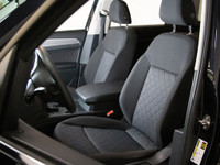 This beautiful 2019 Volkswagen Atlas is a local Ontario vehicle. The 2019 Volkswagen Atlas Trendline... (image 9)
