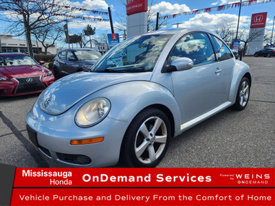 2009 Volkswagen New Beetle 2.5L Silver-Red Edition TRENDLINE/...