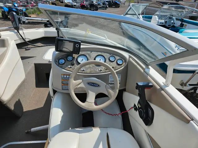 1999 Bayliner Capri 1954 in Powerboats & Motorboats in Regina - Image 8