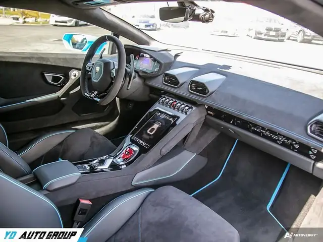 2023 Lamborghini Huracan Lamborghini Huracan Tecnica l Clean Car dans Autos et camions dans Région de Markham/York - Image 26