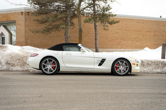 2012 Mercedes-Benz SLS AMG SLS AMG Collectors Car in Cars & Trucks in Mississauga / Peel Region - Image 4