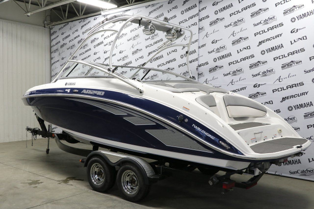 2012 Yamaha AR240 BATEAU À JET in Powerboats & Motorboats in Ottawa - Image 3