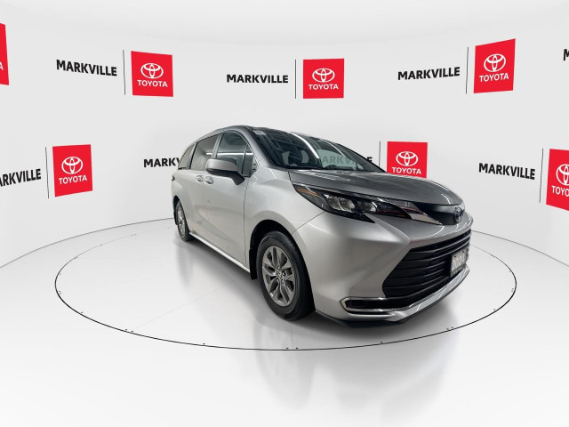 2024 Toyota Sienna XLE 8-Passenger 2 SETS OF TIRES | POWER DU... in Cars & Trucks in Markham / York Region - Image 2