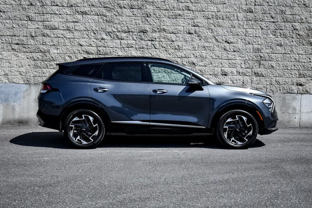 2023 Kia Sportage EX Premium • SUNROOF • COOLED LEATHER • NAV in Cars & Trucks in Cornwall - Image 2