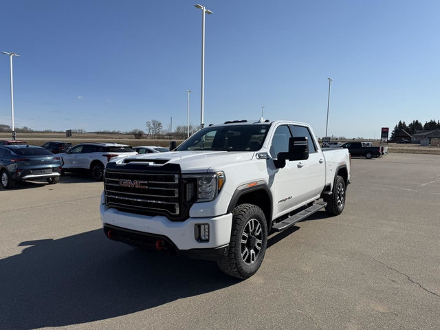2020 GMC Sierra 2500 AT4 in Cars & Trucks in Prince Albert