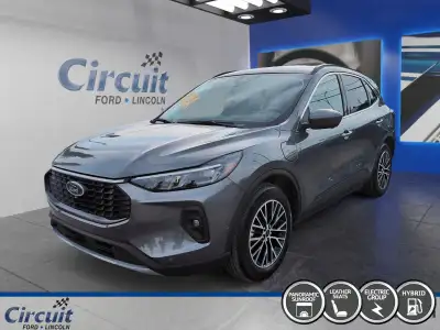 Le Ford Escape 2023 en version de base avec l'ensemble Premium combine l'accessibilité de l'entrée d...