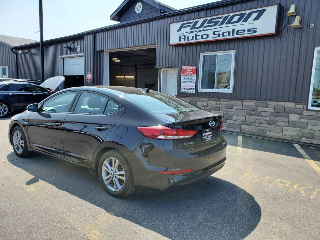  2018 Hyundai Elantra GL MANUAL-BACK UP CAMERA-BLUETOOTH-HEATED  in Cars & Trucks in Leamington - Image 3